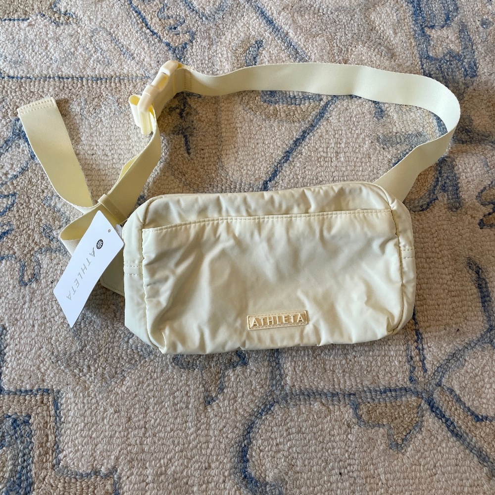 Athleta All About Large Crossbody Belt Bag